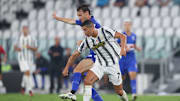 Uno scontro di gioco tra Ekdal e Cristiano Ronaldo 