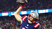 El receptor de los Patriots no quiere seguir hablando en público sobre sus dolencias