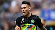 Lautaro Martinez esulta dopo un gol 