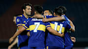Boca festejando el gol de Salvio