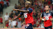 C'est désormais officiel ! Victor Osimhen s'est engagé avec le SSC Napoli.