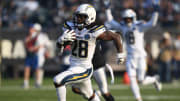 Los Angeles Chargers v Oakland Raiders