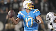 Los Angeles Chargers v Oakland Raiders