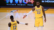 LeBron lleva ausente poco más de un mes, pero estaría cerca de su regreso