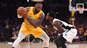 LeBron James salió lesionado del juego ante los Clippers