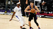 Booker fue la gran estrella de los Suns en el primer juego ante los Clippers