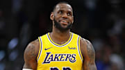 Los Angeles Lakers v Chicago Bulls