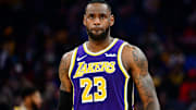 LeBron James tuvo que aprender a mejorar sus lanzamientos de triples para ser una estrella