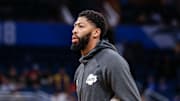 Anthony Davis tendría que esperar más tiempo para firmar un contrato de varios años