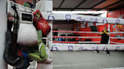 MEXICO-BOXING-GLOVES-CLETO REYES