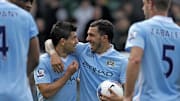 Tévez y Agüero fueron la delantera del Manchester City
