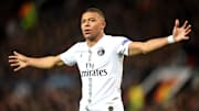 A Mbappé le queda un año de contrato en el PSG