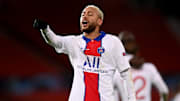Neymar double buteur face au PSG. 