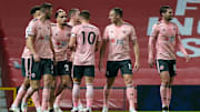 Sheffield United s'est offert une précieuse victoire à Manchester United (2-1).
