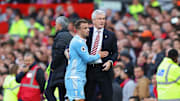 Manchester United v Stoke City - Premier League