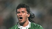 Marco Echeverry de Bolivia festeja luego de conver
