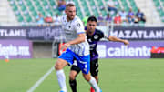 Vincent Janssen falló un penalti ante Mazatlán 