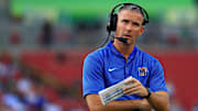 Mike Norvell coaches for Memphis