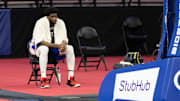 La ausencia de Joel Embiid hizo que los Pistons hicieran de las suyas ante los Sixers