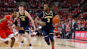 Zavier Simpson llegó a un acuerdo con los Lakers