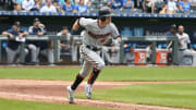 The Cubs signed outfielder Ian Miller to a minor league deal on Wednesday.