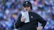 Zimmer calls plays for the Vikings against the Chargers