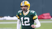 Rodgers podría retirarse para no jugar su último año de contrato con los Packers
