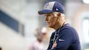 Dante Scarnecchia has been with the Patriots since 1991, and his departure might spell the end.