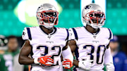 Patriots defensive backs Devin and Jason McCourty 