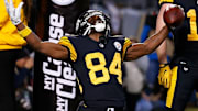New England Patriots v Pittsburgh Steelers