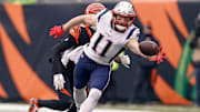 Julian Edelman attempting to haul in a pass against the Bengals. 