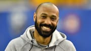 Thierry Henry pourrait avoir la lourde tâche de redresser le Barça