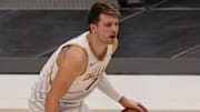 Doncic anotó 44 puntos en el juego de la jornada dominical en la NBA