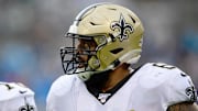 Free agent guard Larry Warford