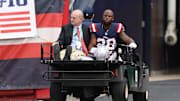 James White se lesionó en el partido contra los Saints 