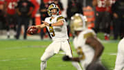Drew Brees tiene 11 costillas fracturadas