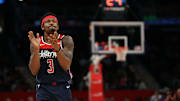 Bradley Beal promedió 30.5 puntos por partido y no fue tomado en cuenta
