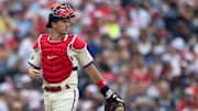 J.T. Realmuto tiene el salario promedio más alto entre los receptores