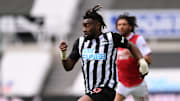 Newcastle United v Arsenal - Premier League
