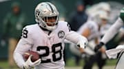 Oakland Raiders RB Josh Jacobs gets positive update on shoulder injury