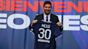 Lionel Messi, Nico Elvedi, Rodrigo Bentancur e outros nomes: confira dez camisas 30 para ficar de olho nesta temporada.