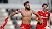 Internacional, Corinthians, Manchester United e mais: veja os principais jogos desta quarta-feira, 26. 