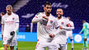 Lyon s'accroche au trio de tête en Ligue 1
