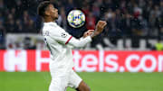 Jeff Reine-Adélaïde will Olympique Lyon verlassen. Führt der Weg in die Bundesliga?