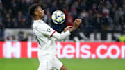 Jeff Reine joga bonito Adelaïde. 