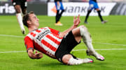 Götze hat im PSV-Trikot bisher viel Grund zum Jubeln!