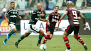 Palmeiras e Flamengo seguem em 'quebra de braço'. 