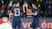 Julian Draxler a nommé Edinson Cavani dans son XI de légende. 