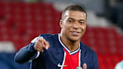 Paris Saint-Germain v Angers SCO - Ligue 1