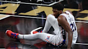 Joel Embiid y los 76ers perdieron el cuarto partido